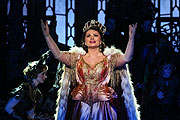 Die Herzogin von Chicago - Operette von Emmerich Kaqlman in Deutscher Erstaufführung vom 06.-09.09.2017 (©Foto. Budapester Operettentheater)